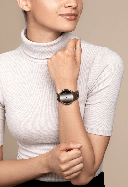 Rado,True Thinline 39mm,39mm,Ceramic,Olive Green,Quartz,In-house Caliber,Sapphire,Crystal Glass,R27121302