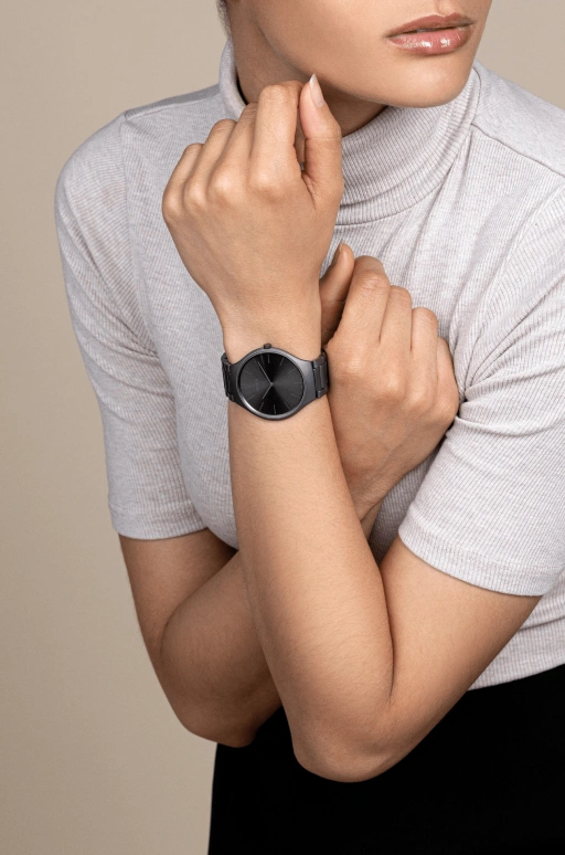 Rado,True Thinline 39mm,39mm,Ceramic,Sapphire,Crystal Glass,Closed,R27091612