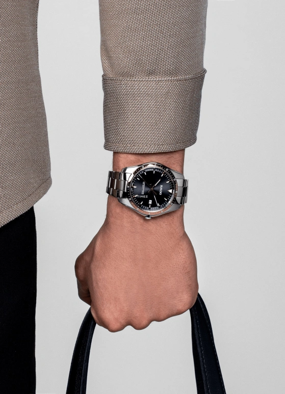 Rado,HyperChrome 44.90mm,44.90mm,Stainless Steel,Grey,Automatic,Day,In-house Caliber,R32502163