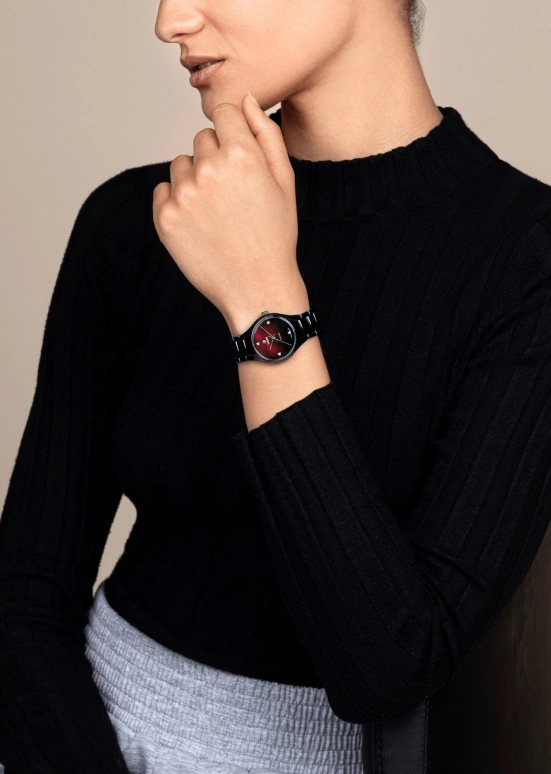 Rado,True Round 30mm,30mm,Ceramic,Red,Automatic,44hours,In-house Caliber,R27242742