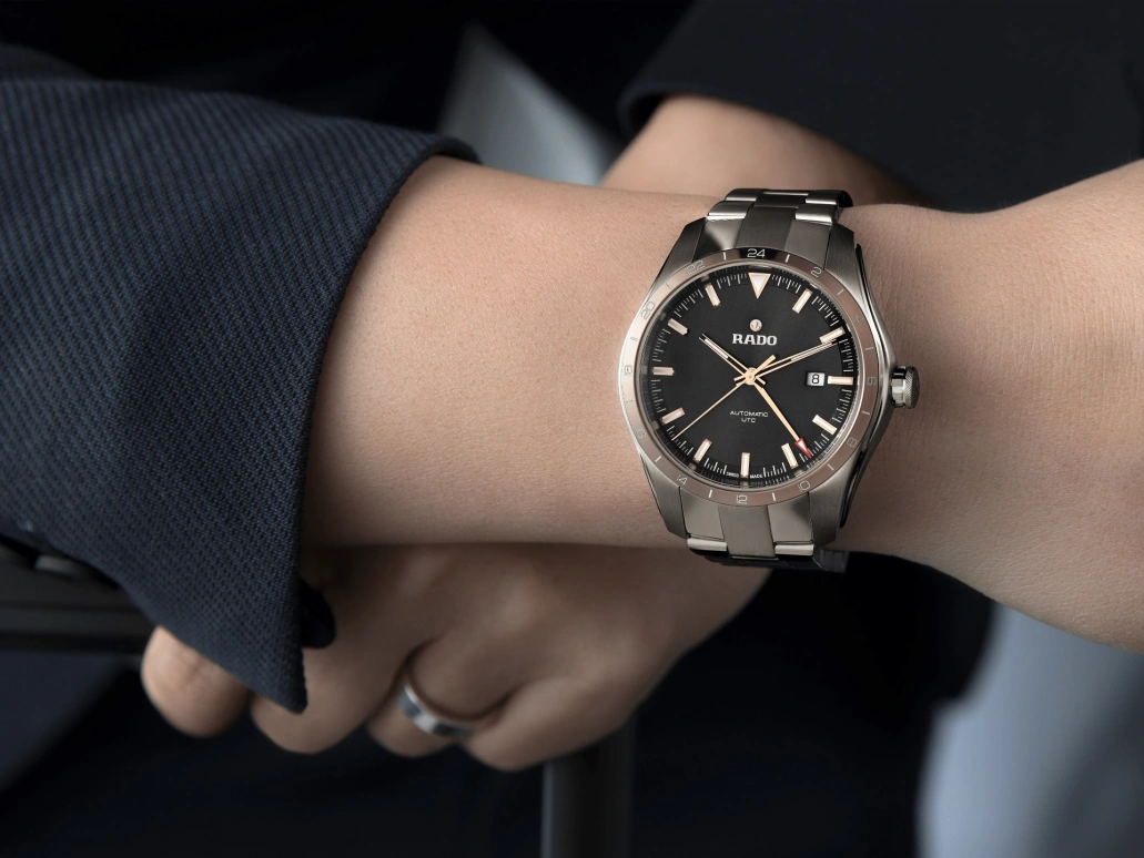 Rado,HyperChrome 44mm,44mm,Stainless Steel,Black,Automatic,Dule Time,In-house Caliber,R32050163