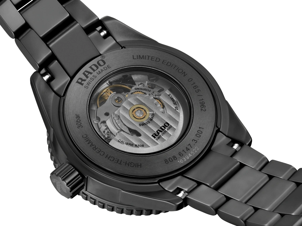 Rado,Captain Cook 43mm,43mm,Titanium Gold,Cermet,Grey,Skeleton,Automatic,Sapphire,Crystal Glass,Round,R32147162
