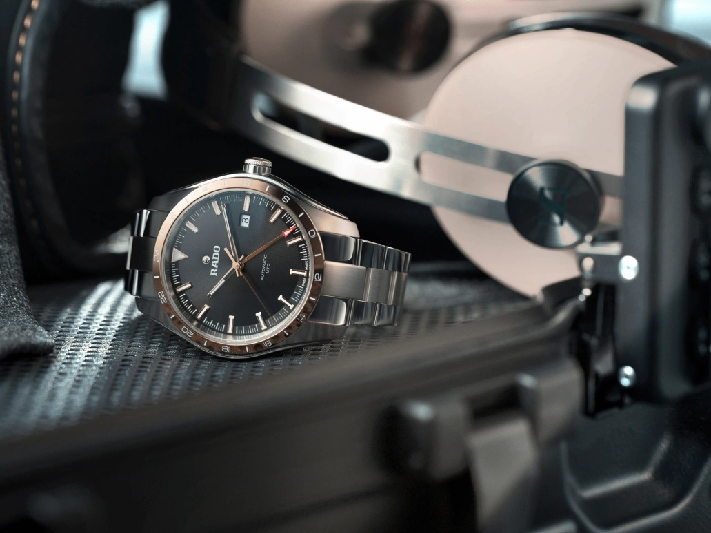Rado,HyperChrome 44mm,44mm,Stainless Steel,Black,Automatic,Dule Time,In-house Caliber,R32050163