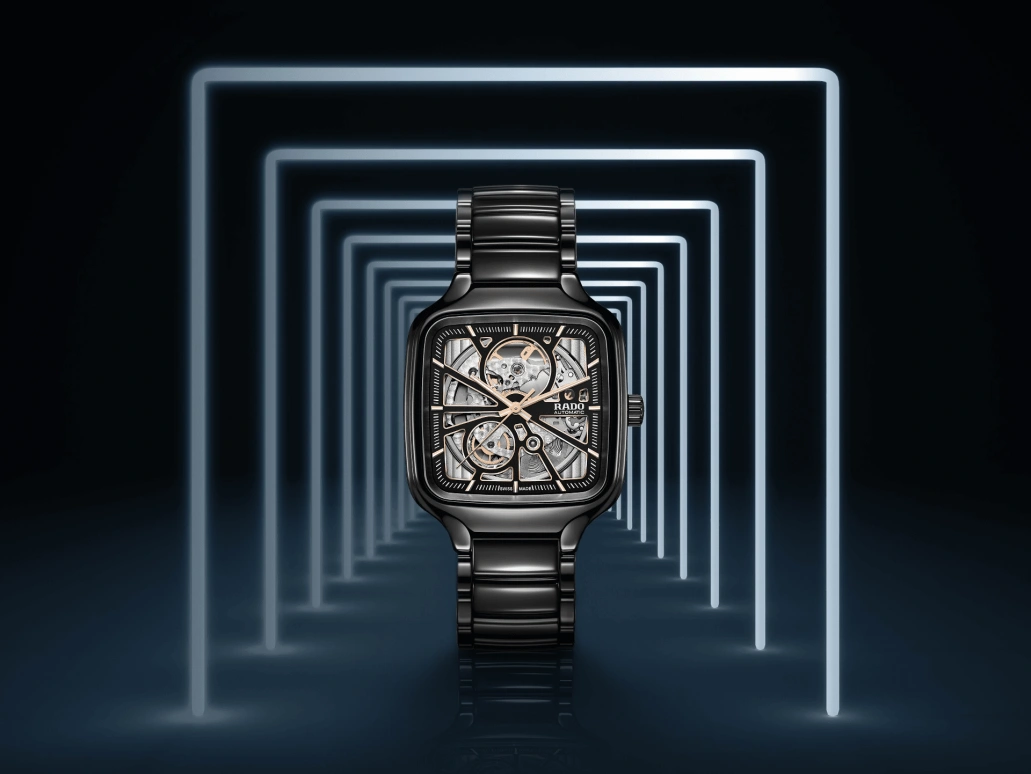 Rado,True Square 38x44.20mm,38x44.20mm,Ceramic,Black,Automatic,80hours,In-house Caliber,R27086162