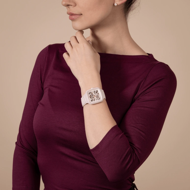 Rado,True Square 38mm,38mm,Ceramic,Pink,Automatic,In-house Caliber,Sapphire,R27123012