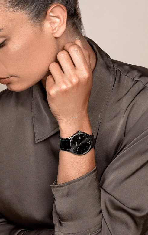 Rado,True Round 40mm,40mm,Ceramic,Black,Quartz,Day,In-house Caliber,R27238162