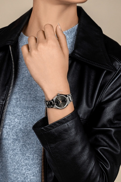 Rado,True Round 30mm,30mm,Ceramic,Black,Quartz,Day,In-house Caliber,R27060712
