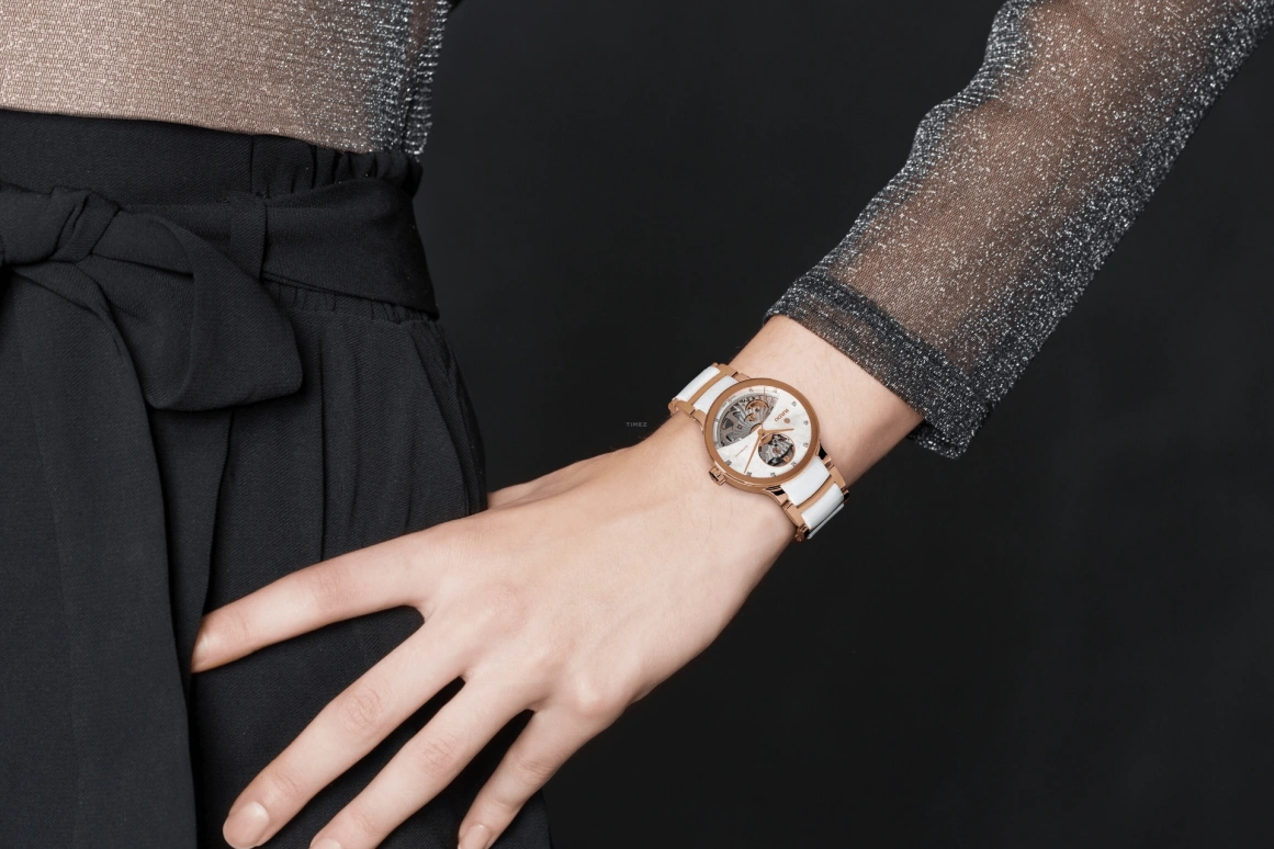Rado,Centrix 33mm,33mm,Stainless Steel,White,Automatic,80hours,Sapphire,Crystal Glass,R30248902