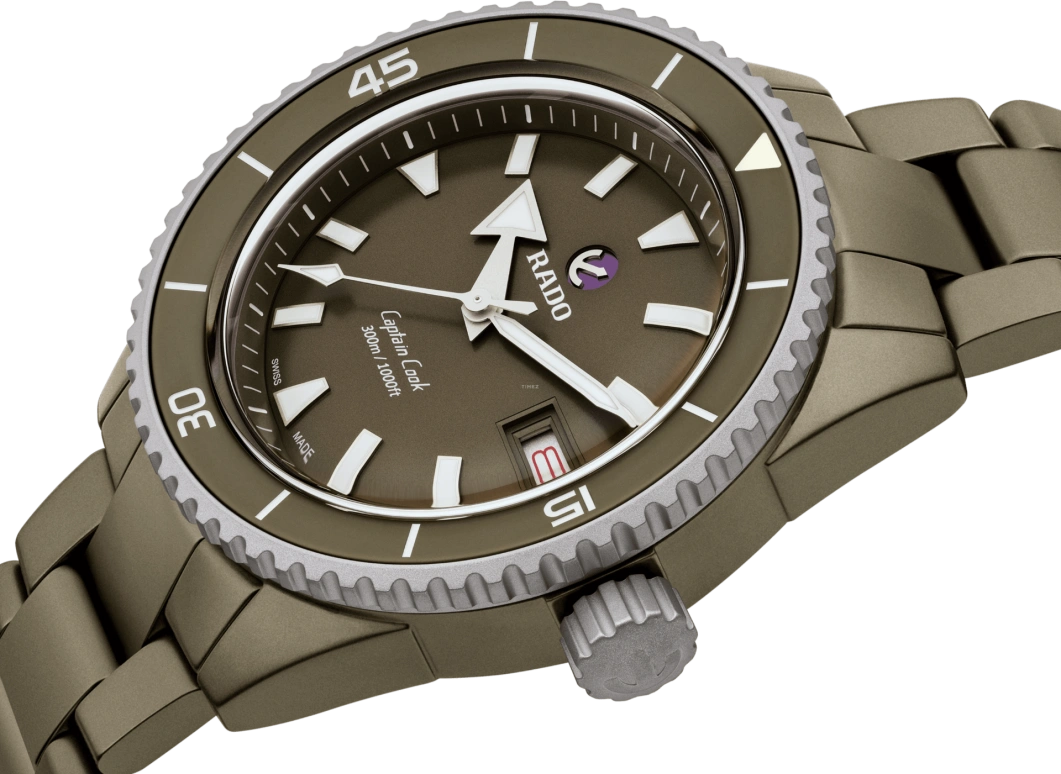 Rado,Captain Cook 43mm,43mm,Ceramic,Olive Green,Automatic,Day,80hours,R32130312