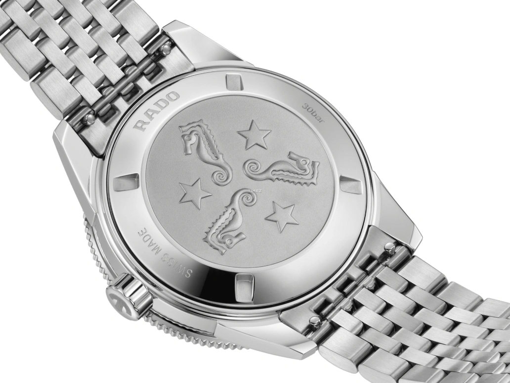 Rado,Captain Cook 39mm,39mm,Stainless Steel,Ceramic,Black,Gradient,Burgundy,Automatic,Day,Anti-magnetic,R32223408