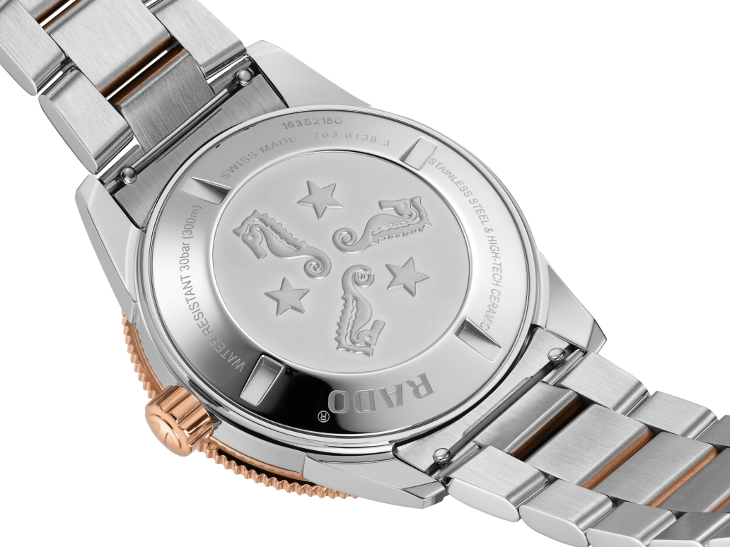 Rado,Captain Cook 42mm,42mm,Stainless Steel,Cermet,Blue,Black,Automatic,Day,In-house Caliber,R32137203