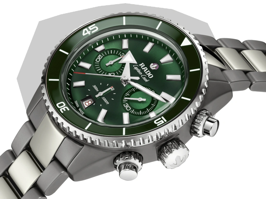 Rado,Captain Cook 43mm,43mm,Stainless Steel,Ceramic,Green,Quartz,Chronograph,Day,Anti-magnetic,R32189313