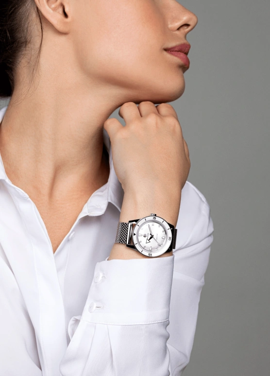 Rado,Captain Cook 37.30mm,37.30mm,Stainless Steel,White,Automatic,Date,Anti-magnetic,R32500703