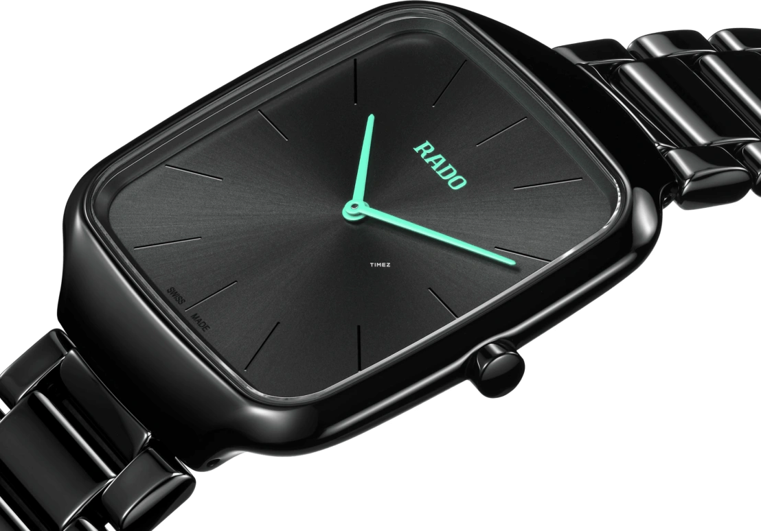 Rado,True Square 37mm,37mm,Ceramic,Black,Quartz,In-house Caliber,Sapphire,Crystal Glass,R27054152
