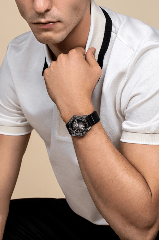 Rado,Captain Cook 37mm,37mm,Stainless Steel,Gradient,Luminous,White,Black,Silver,Green,World Time,跳分,In-house Caliber,R32116158