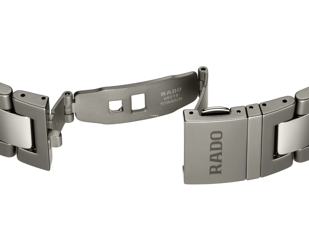 Rado,Captain Cook 43mm,43mm,Stainless Steel,Ceramic,Green,Quartz,Chronograph,Day,Anti-magnetic,R32189313
