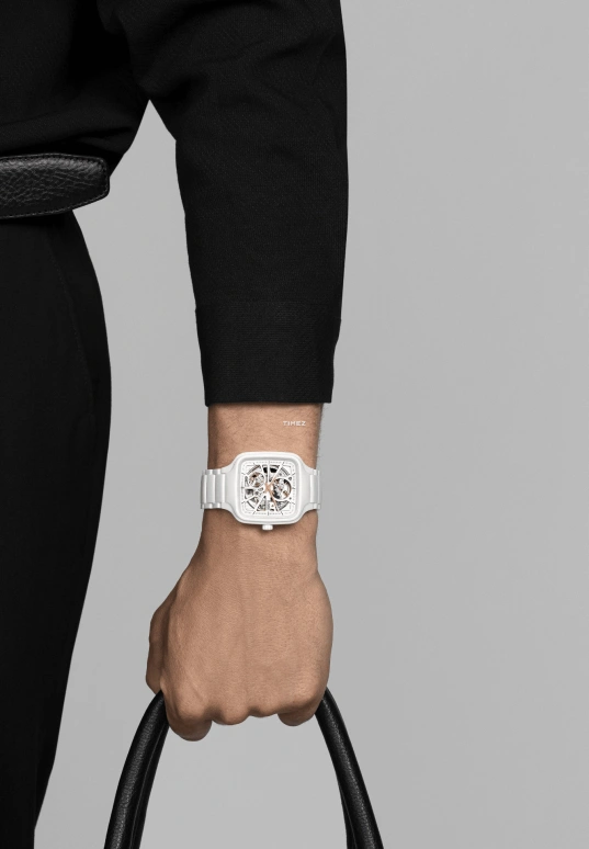 Rado,True Square 38x44.20mm,38x44.20mm,Ceramic,White,Skeleton,Automatic,In-house Caliber,Sapphire,Crystal Glass,R27073012