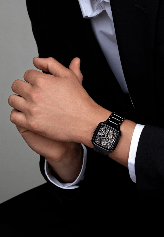 Rado,True Square 38x44.20mm,38x44.20mm,Ceramic,Skeleton,Automatic,80hours,In-house Caliber,R27086152
