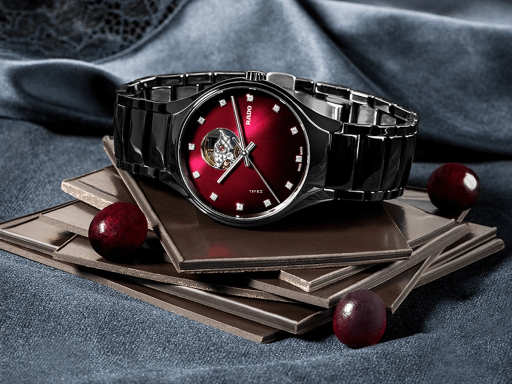 Rado,True Round 40mm,40mm,Ceramic,Gradient,Red,Automatic,In-house Caliber,Sapphire,R27107742