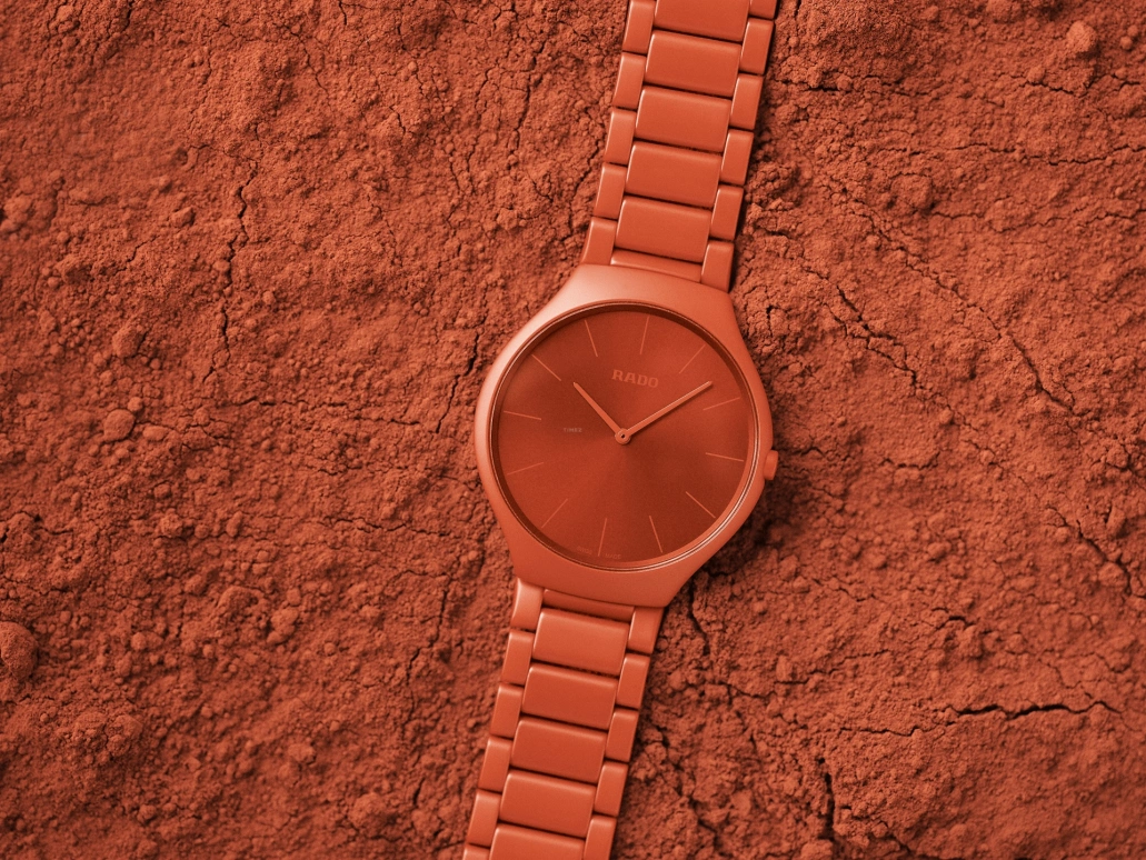 Rado,True Thinline 39mm,39mm,Ceramic,Orange Red,Quartz,In-house Caliber,Sapphire,Crystal Glass,R27095652