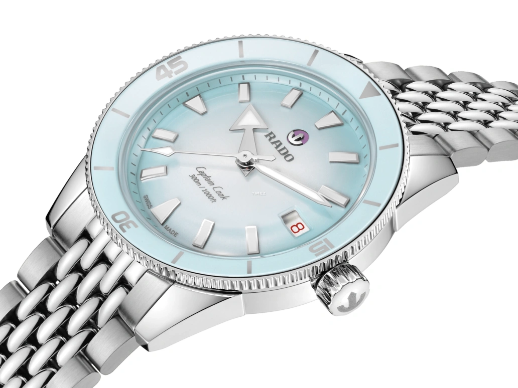 Rado,Captain Cook 39mm,39mm,Stainless Steel,Ceramic,Ice Blue,Quartz,Day,Sapphire,R32223203