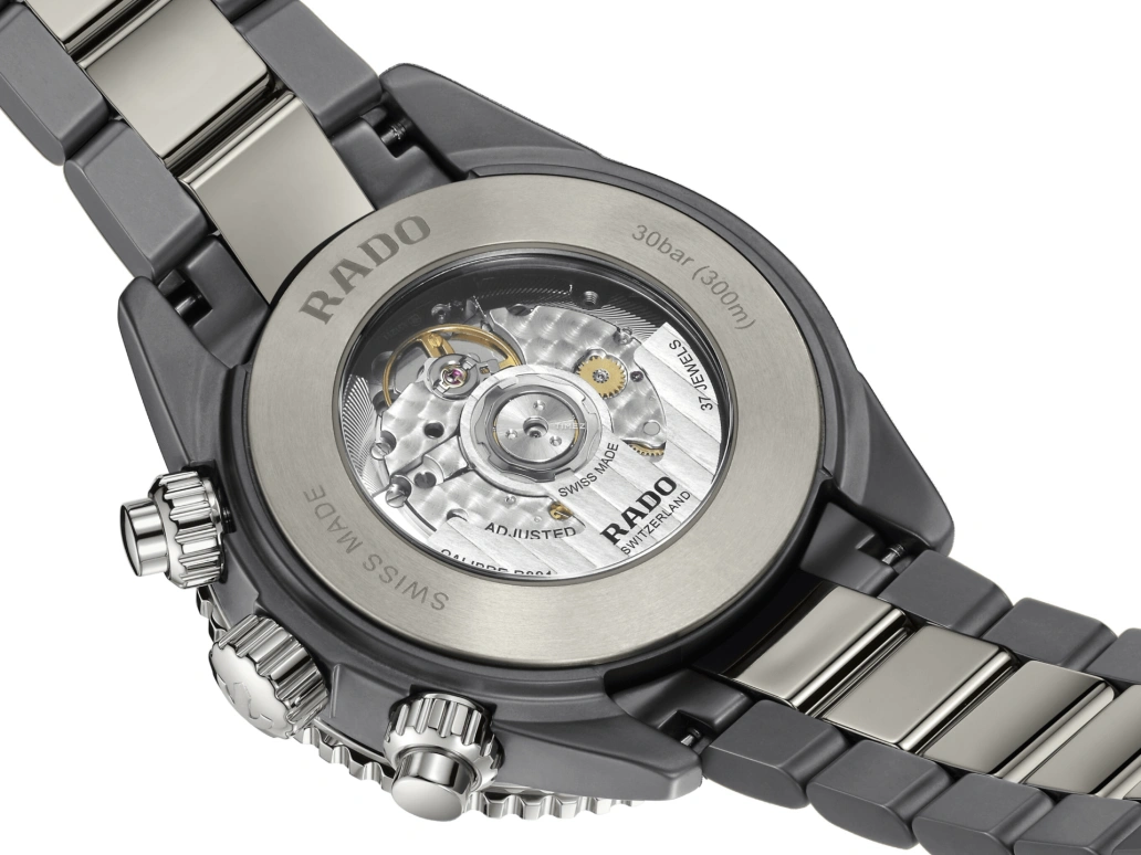 Rado,Captain Cook 43mm,43mm,Stainless Steel,Ceramic,Green,Quartz,Chronograph,Day,Anti-magnetic,R32189313