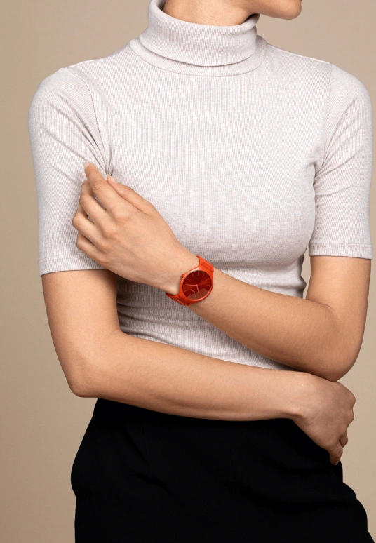 Rado,True Thinline 39mm,39mm,Ceramic,Orange Red,Quartz,In-house Caliber,Sapphire,Crystal Glass,R27095652