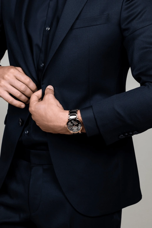 Rado,Centrix 38mm,38mm,Stainless Steel,Automatic,42hours,Sapphire,Crystal Glass,R30181312