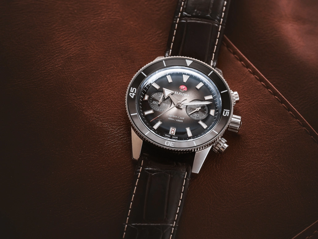 Rado,Captain Cook 43mm,43mm,Stainless Steel,Black,Automatic,Chronograph,Day,R32145158