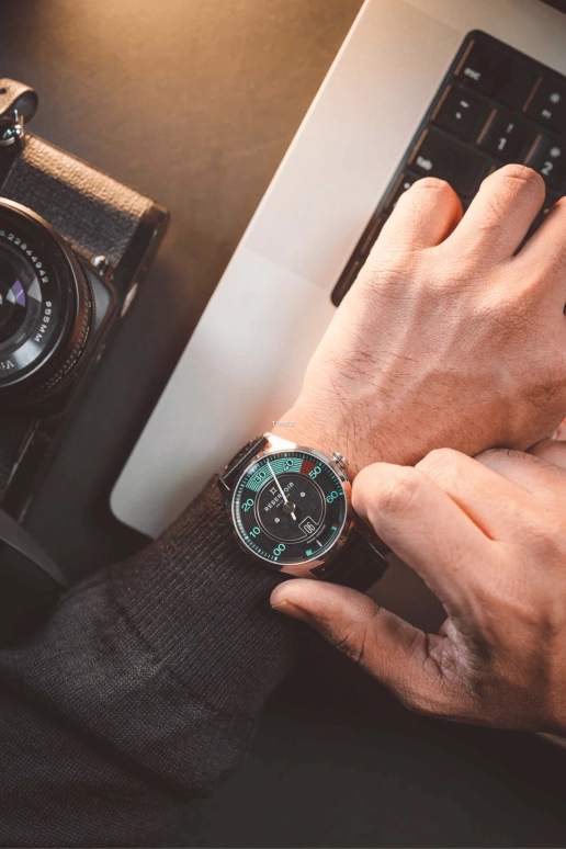 Reservoir,Kanister 41.50mm,41.50mm,Titanium,Black,Automatic,Power Reserve Indicator,Jumping Hours,Retrograde,RSV01,RSV01.KN/433-BK1