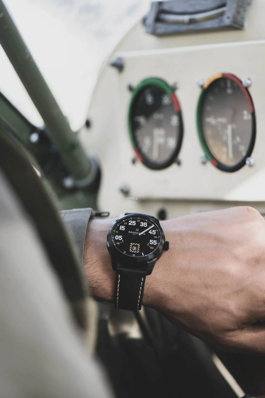 Reservoir,Airfight 43mm,43mm,Stainless Steel,Black,Automatic,Power Reserve Indicator,Jumping Hours,Retrograde,RSV02,RSV02.AF/231-155