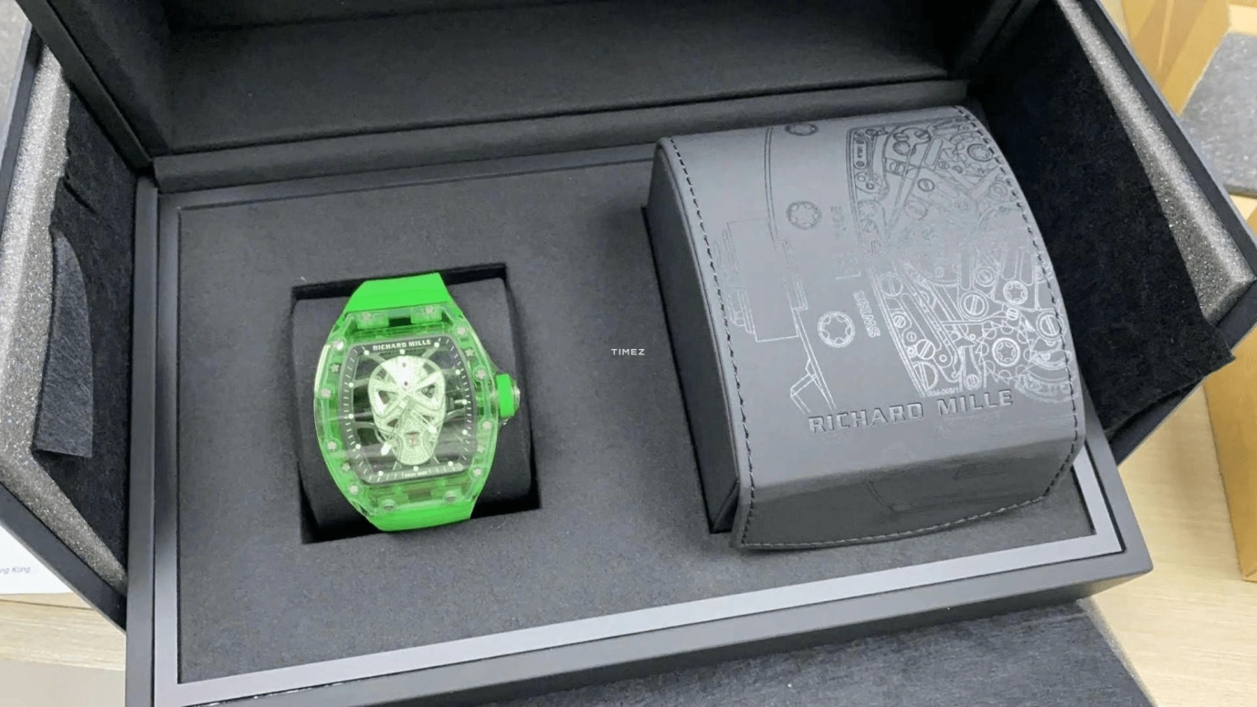 Richard Mille,Tourbillon 42x49.94mm,42x49.94mm,Sapphire,Silver,Handwound,Tourbillon,RM 52,RM 52-06 Mask Sapphire Green DI