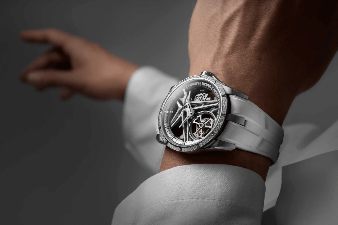 Roger Dubuis,Excalibur 42mm,42mm,White Gold,Silver,Skeleton,Handwound,Tourbillon,72hours,RDDBEX0989