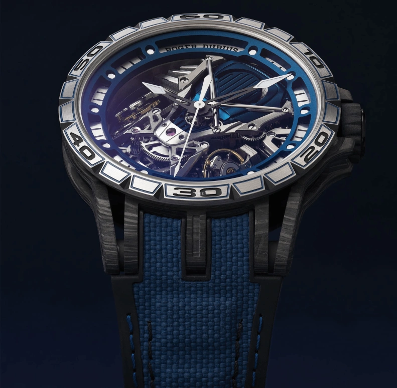 Roger Dubuis,Excalibur 45mm,45mm,Carbon,Skeleton,Handwound,Tourbillon,40hours,RDDBEX0730
