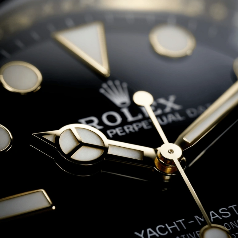 Rolex,Yacht-Master 42mm,42mm,Yellow Gold,Black,Automatic,Day,70hours,Lautaro Martínez,Cameron Heyward,Nikola Jokic,Chris Paul,CP3,226658,226658-0001