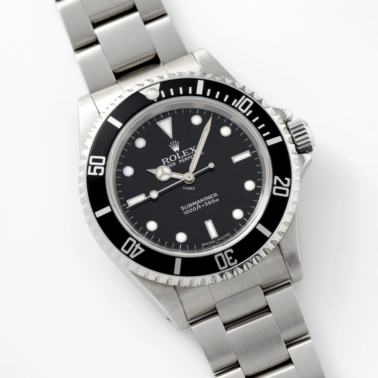Rolex,Submariner 40mm,40mm,Stainless Steel,Black,Automatic,48hours,In-house Caliber,14060M,14060M-0001