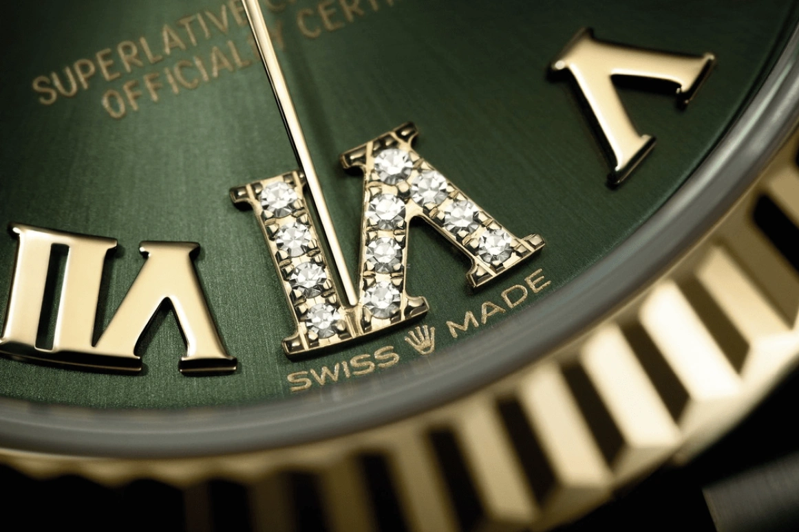 Rolex,Datejust 31 31mm,31mm,Yellow Gold,Stainless Steel,Green,Automatic,Day,55hours,278273,278273-0016
