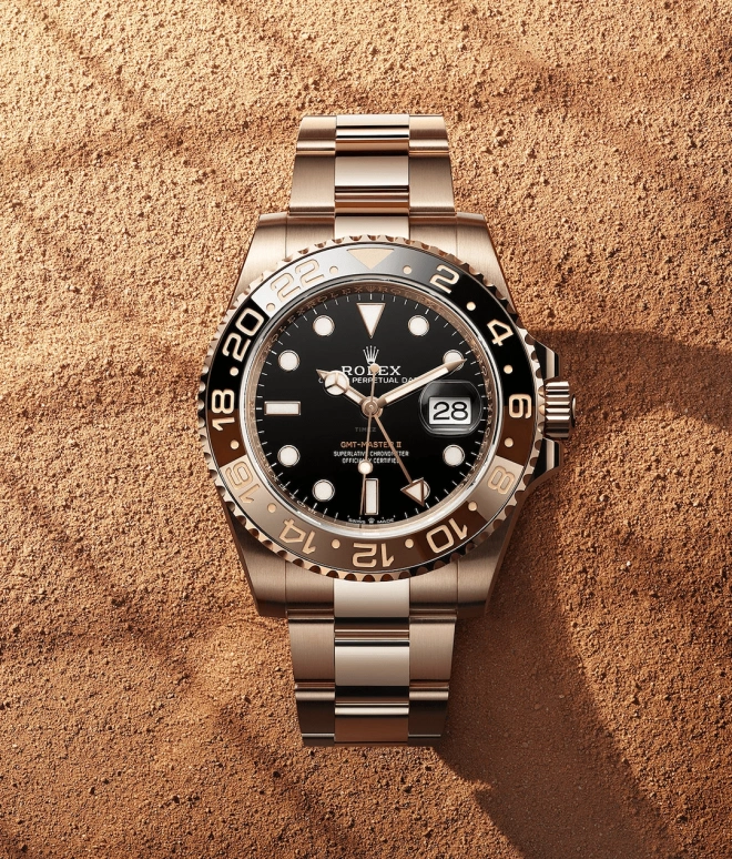 Rolex,GMT-Master II 40mm,40mm,Everose Gold,Black,Automatic,Day,Dule Time,Aymeric Laporte,Cristian Romero,Dwayne Johnson,Roger Federer,Cuti,126715CHNR,126715CHNR-0001