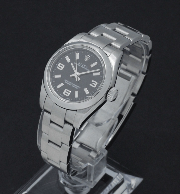 Rolex,Oyster Perpetual 26mm,26mm,Stainless Steel,Black,Automatic,48hours,In-house Caliber,176200