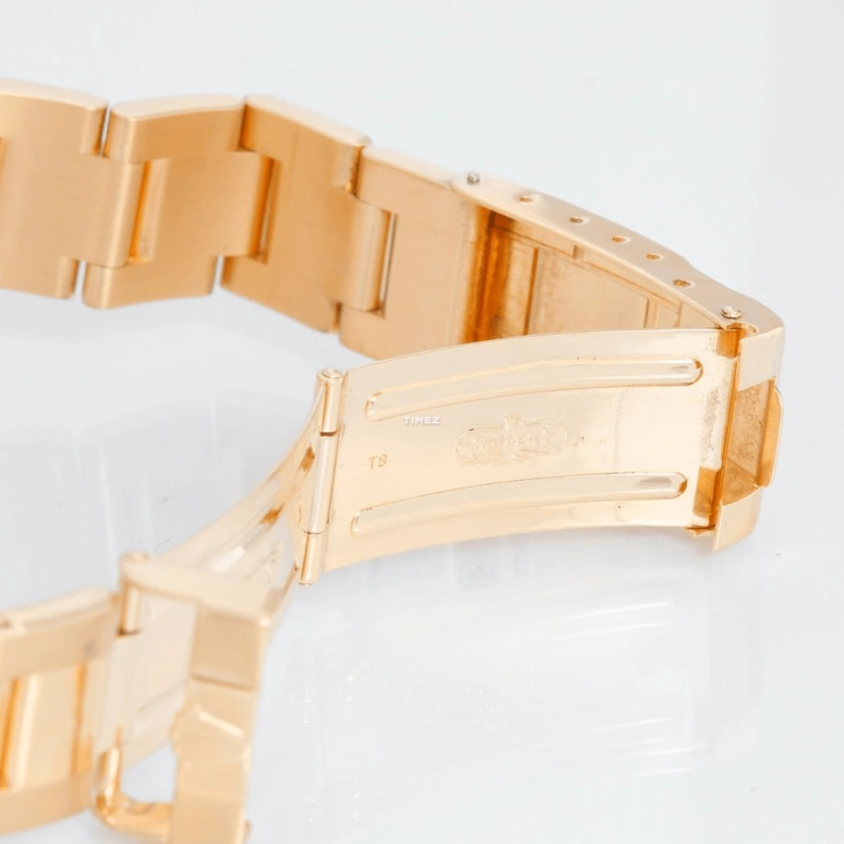 Rolex,Yacht-Master 40mm,40mm,Yellow Gold,White,Automatic,Day,48hours,16628,16628-Serti