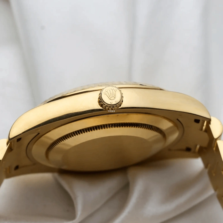 Rolex,Day-Date II 41mm,41mm,Yellow Gold,Gold,Automatic,48hours,In-house Caliber,218238 Ruby