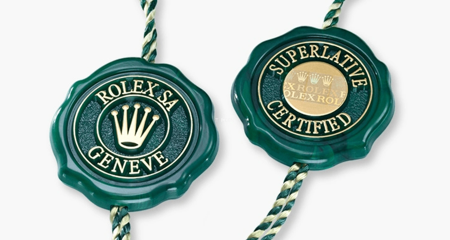 Rolex,Submariner 41mm,41mm,Yellow Gold,Black,Automatic,Day,70hours,126618LN,126618LN-0002