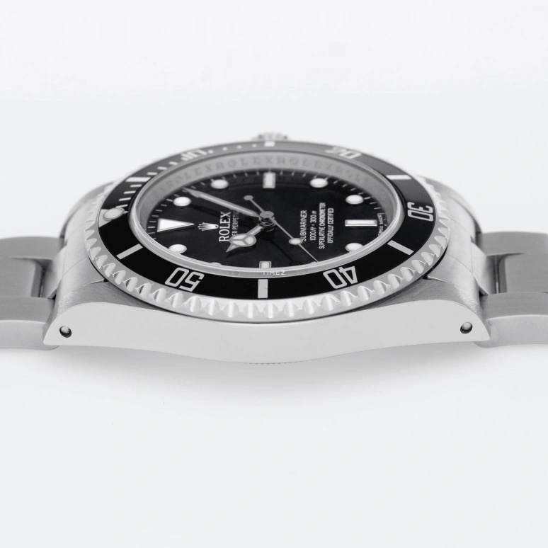 Rolex,Submariner 40mm,40mm,Stainless Steel,Black,Automatic,48hours,In-house Caliber,14060M,14060M-0004