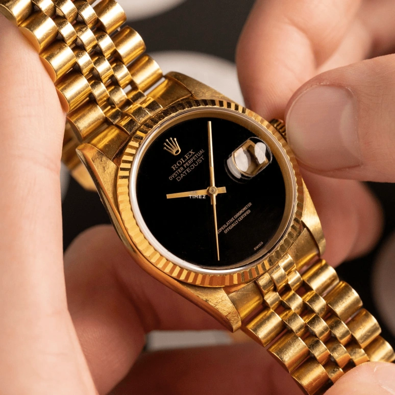Rolex,Day-Date 36 36mm,36mm,Yellow Gold,Black,Automatic,Day,48hours,16238 Onyx