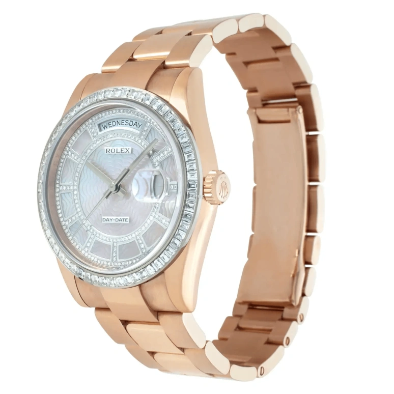 Rolex,Day-Date 36 36mm,36mm,Rose Gold,Silver White,White,Automatic,Date,Day,118395BR