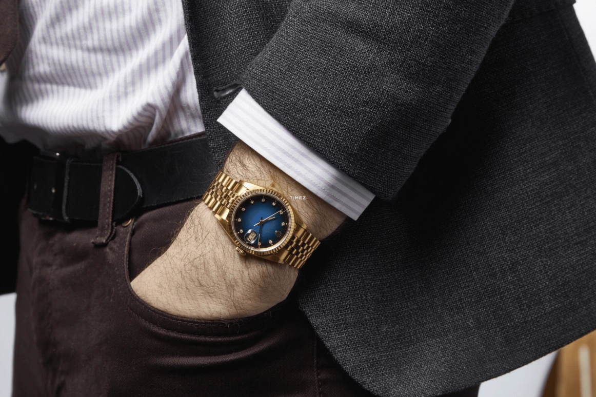 Rolex,Datejust 36 36mm,36mm,Yellow Gold,Blue,Automatic,Day,48hours,16238 Blue Gradient