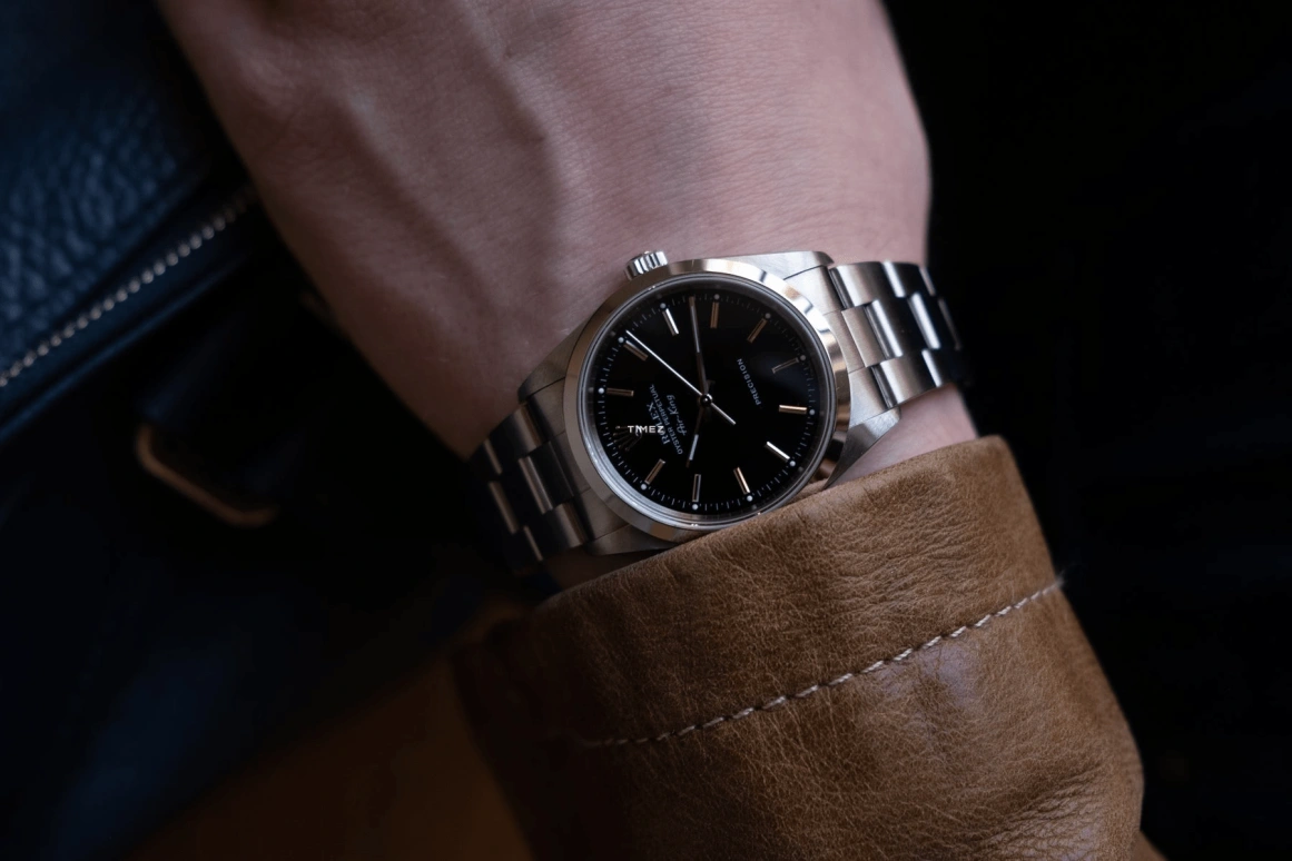 Rolex,Air King 34mm,34mm,Stainless Steel,Black,Automatic,48hours,In-house Caliber,14000M,14000M-Black