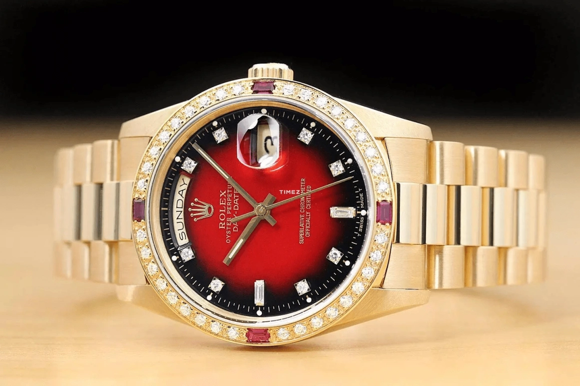 Rolex,Day-Date 36 36mm,36mm,Yellow Gold,Red,Black,Gradient,Automatic,Date,Day,18238 Ruby Diamond
