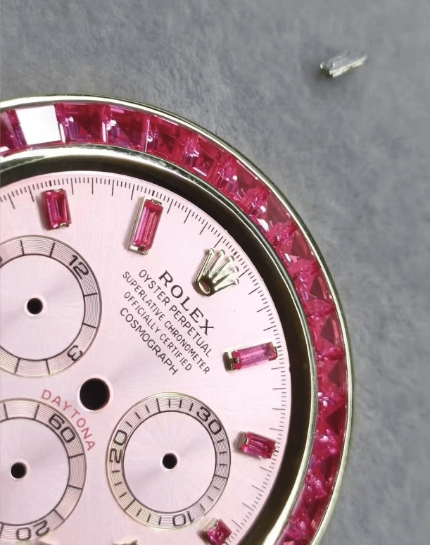 Rolex,Daytona 40mm,40mm,Yellow Gold,Pink,Automatic,Chronograph,Sapphire,126538TRO