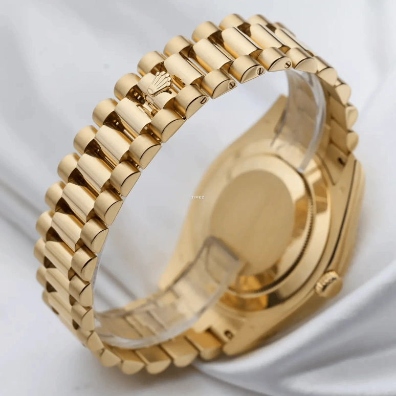 Rolex,Day-Date II 41mm,41mm,Yellow Gold,Gold,Automatic,48hours,In-house Caliber,218238 Ruby